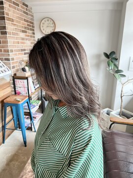 ソル ヘアー デザイン(SOL HAIR DESIGN) コントラストハイライト