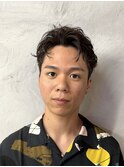 渋めスパイキーパーマ