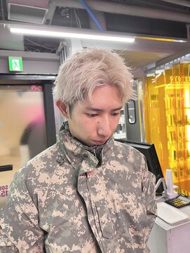 シー 帯広店(SHE) ホワイトベージュ☆