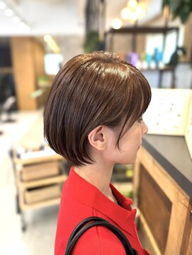 ザ シー 海老名(The C) マッシュショート ブラウンカラー お顔周りカット