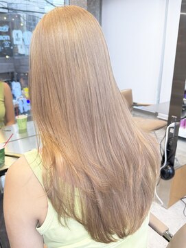 サンク 原宿 表参道(cinq) ヘーゼルベージュピンクベージュホワイトベージュ長めボブ韓国