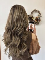 ジェムヘアスタジオ 湘南平塚南口店(Gem Hair Studio) ハイライト×柔らかウェーブ【Gem 神原】