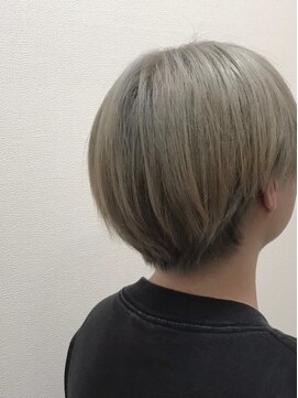 フロート 小阪店(float) ハイトーン マニッシュショート_大人かわいい,ボブ,結婚式