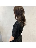 ミント(mint) 透明感アッシュグレージュ!肌馴染み◎