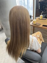 リーオオサカ(Lee Osaka)&nbsp;ベージュカラー×東芽生