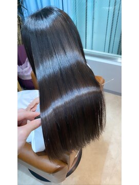 ロア 福岡天神店(LORE) 髪質改善