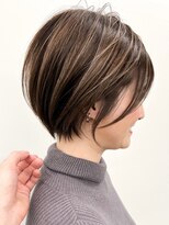 ジルブラン(JIL BLAN)&nbsp;ハイライトバレイヤージュダブルカラーショートカット30代40代