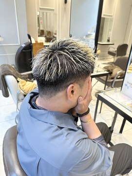 ネオリーブギンザ 銀座店(Neolive GINZA) 刈り上げ×ハイライト