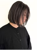 ハイライト白髪ぼかしダブルカラーインナーカラーショートボブ