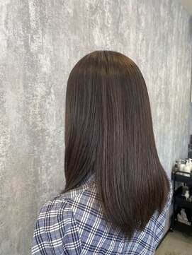 イーラ(E-LA) スモーキーアッシュ