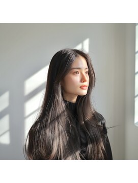 エミイ 鎌倉(eMii.) 【髪質改善】20代30代ナチュラルストレートヘア