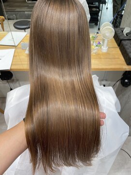 ディーエックス スリー(Dxxxx III) ブリーチなしベージュカラー イルミナカラー 透明感カラー