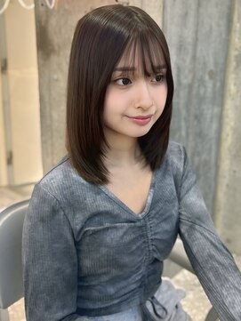 ルームバイシー 新宿(Loom. by Sea) ミニウルフ×チェリーブラウン[夏/イメチェン]