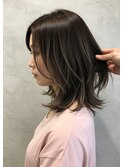 40代女性に人気◎湿気に強いナチュラルストレート