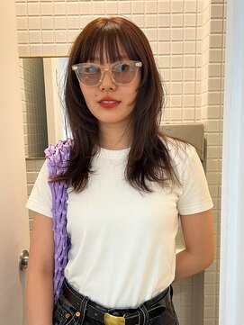 オムズ(OM's) レイヤーカット／ブリーチなしベージュカラー