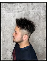 ベース(BASE)&nbsp;アップバングツイスト