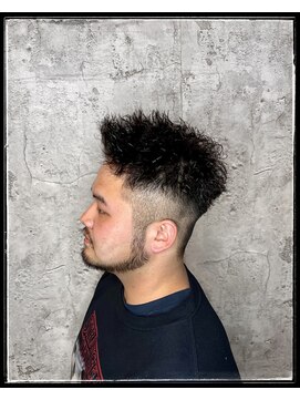 ベース(BASE) アップバングツイスト