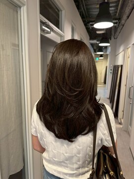 ムード(MOOD,) 暗めカラー/グランマッシュ[レイヤーカット/髪質改善/銀座]