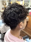 MEN’S HAIR/サーフカール/刈り上げセンターパート