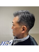エムエイチザバーバー 本町(MH THE BARBER)&nbsp;白髪を活かした7:3フェード