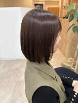 エンタリティリット(entality lit) ストレートでも可愛いぷつっとボブ