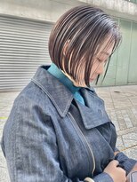 ケンジ 横浜(KENJE) 切りっぱなしボブ/ハイライト/ラベンダーグレージュ/透明感