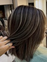 ブルーテーフ(Bleu Terre)&nbsp;盛岡【白髪ぼかしハイライト】忙しい大人女性のための白髪ぼかし