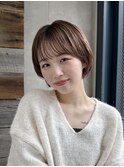 大人ショートカットフレンチボブ前髪ベージュカラーK20260316