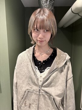 シカ(sica) 切りっぱなしbob