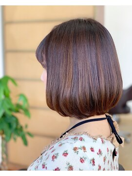 レゴリス(REGOLITH) ナチュラルボブスタイル