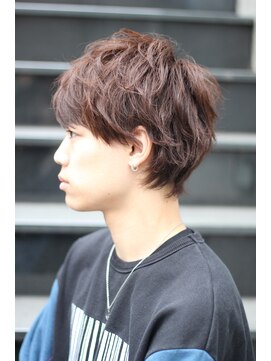 クーエフー(coo et fuu) パーマでラフに横顔イケメン　短髪　モテ髪