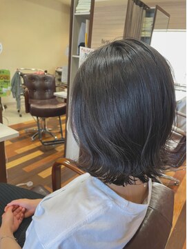 ジールドゥーエ(Zeal due) 外ハネがカワイイ！！