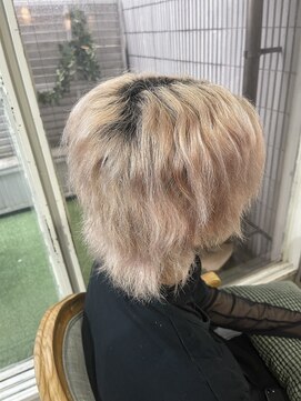 アンフィサンクミル 銀座(AnFye cinq mille) ブリーチ毛の方を高難易度ジュエリーシステム縮毛矯正で艶髪