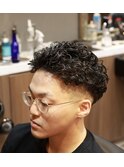 <理容室><バーバー>宮城リョータ風パーマ スキンフェード