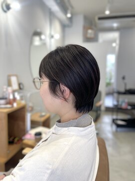 トトノウ ショートボブ