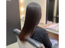 アミックス リツリン コウエン AMIX RITSURIN PARKの雰囲気（自然なストレートパーマでクセ感がない質感に）