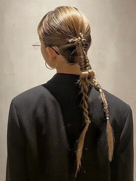 ミスト(mist) 〔mist：Yoko〕ツインテール/個性派アレンジ/フィガーエイト#410