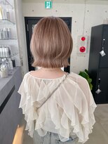 シェノン バイ アランスミシー 表参道(CHAINON by Alan smithee)&nbsp;レイヤーボブ　ボブ　ミルクティーベージュ　ベージュ