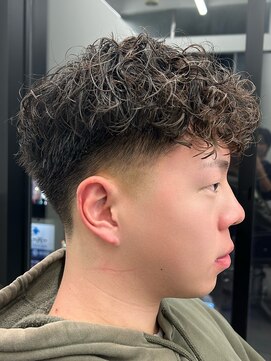 ゴウトゥデイシェアサロン 町田店(GO TODAY SHAiRE SALON) フリンジパーマ【町田メンズカット】