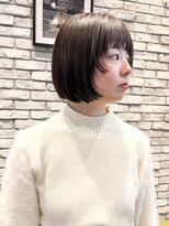 エン(YENN)&nbsp;モードボブ×顔周りレイヤー