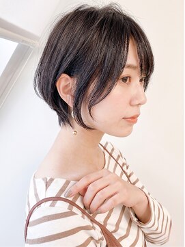 アンジュール(UNJOUR.) 大人可愛い髪質改善ミルクブラウンショート×小顔カット