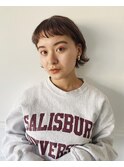 オン眉ボブ