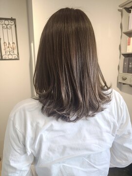 ヘア ケア ディエイチケー(HAIR CARE DHK) 透明感あるブルージュヘアカラー