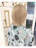 ハイトーン切りっぱなしボブ♪