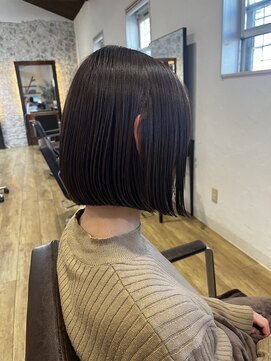 シンズ 仏生山店(SHIN'S) 切りっぱなしボブ