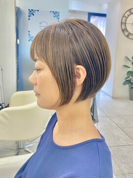 ミツボシ 本八幡(MITSUBOSHI) 黒髪/ボブルフ/小顔/ワンレン/フェイスレイヤー[本八幡]