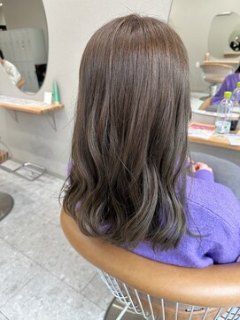 シカ 神戸三宮元町店(Cica) 神戸 三ノ宮 元町 髪質改善 透明感カラー