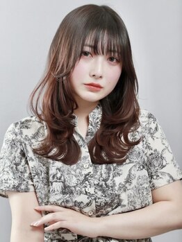 パレット(PALETTE)の写真/頬をかすめるシースルーな束感が爽やか♪小顔見せにも効果的な顔周りレイヤーで今っぽさアップデート☆