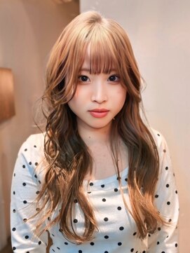 ロング レイヤーカット 顔周りカット ベージュ 透明感カラー 