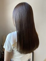 レリコ ニド(Relico-nid)&nbsp;髪質改善20代30代 艶髪ストレートアッシュブラウン 京都烏丸